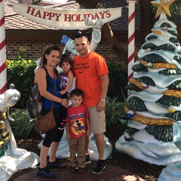 Meet your Posher, Mariela - Picture 1 of 1